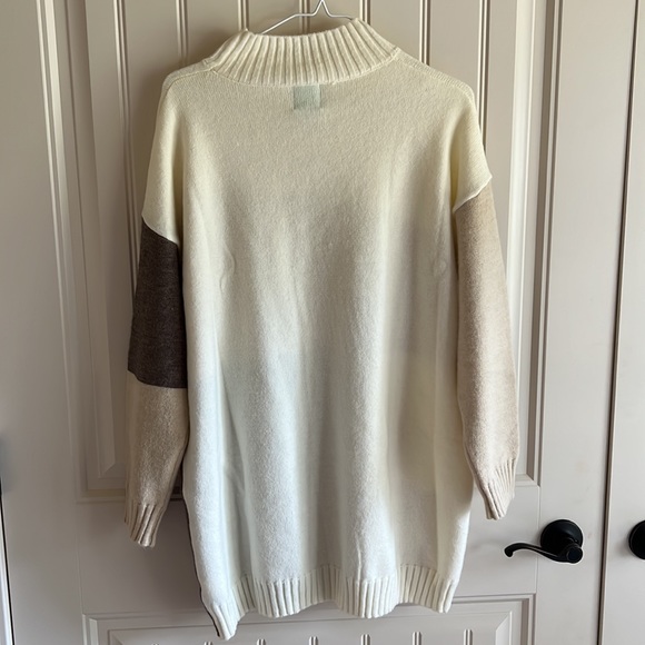 Sweater Tunic - Picture 2 of 2